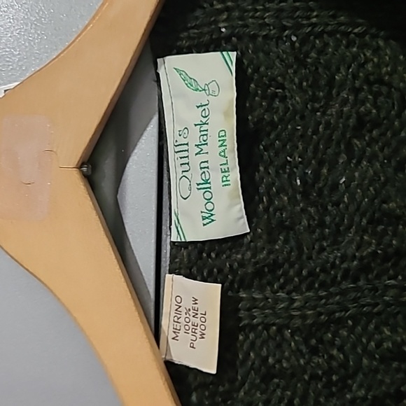 Vintage Quill's Woollen Market Ireland Cartigan Sweater Size Medium - Picture 3 of 10